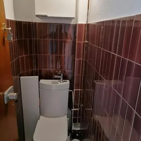 Petit Studio Renove A La Place Comedie Montpellier Exterior foto